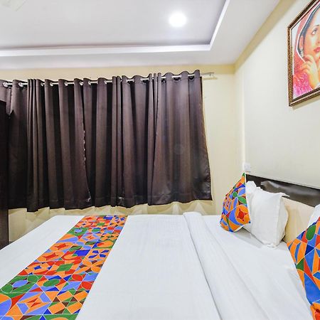 Fabhotel N Residency, Hitech City - 350M From Yashoda Hospital, Hitech City Haiderabad Buitenkant foto