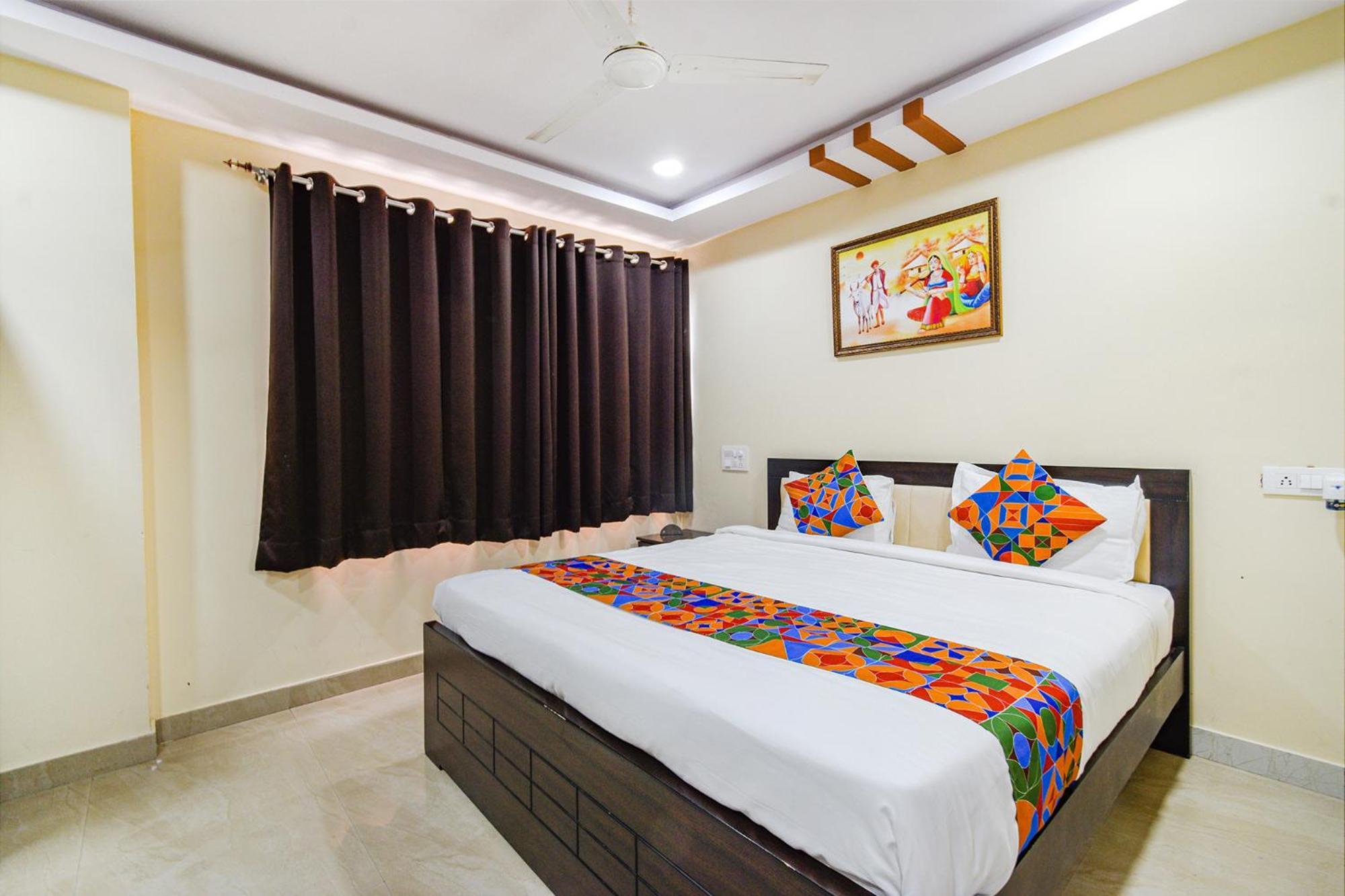 Fabhotel N Residency, Hitech City - 350M From Yashoda Hospital, Hitech City Haiderabad Buitenkant foto