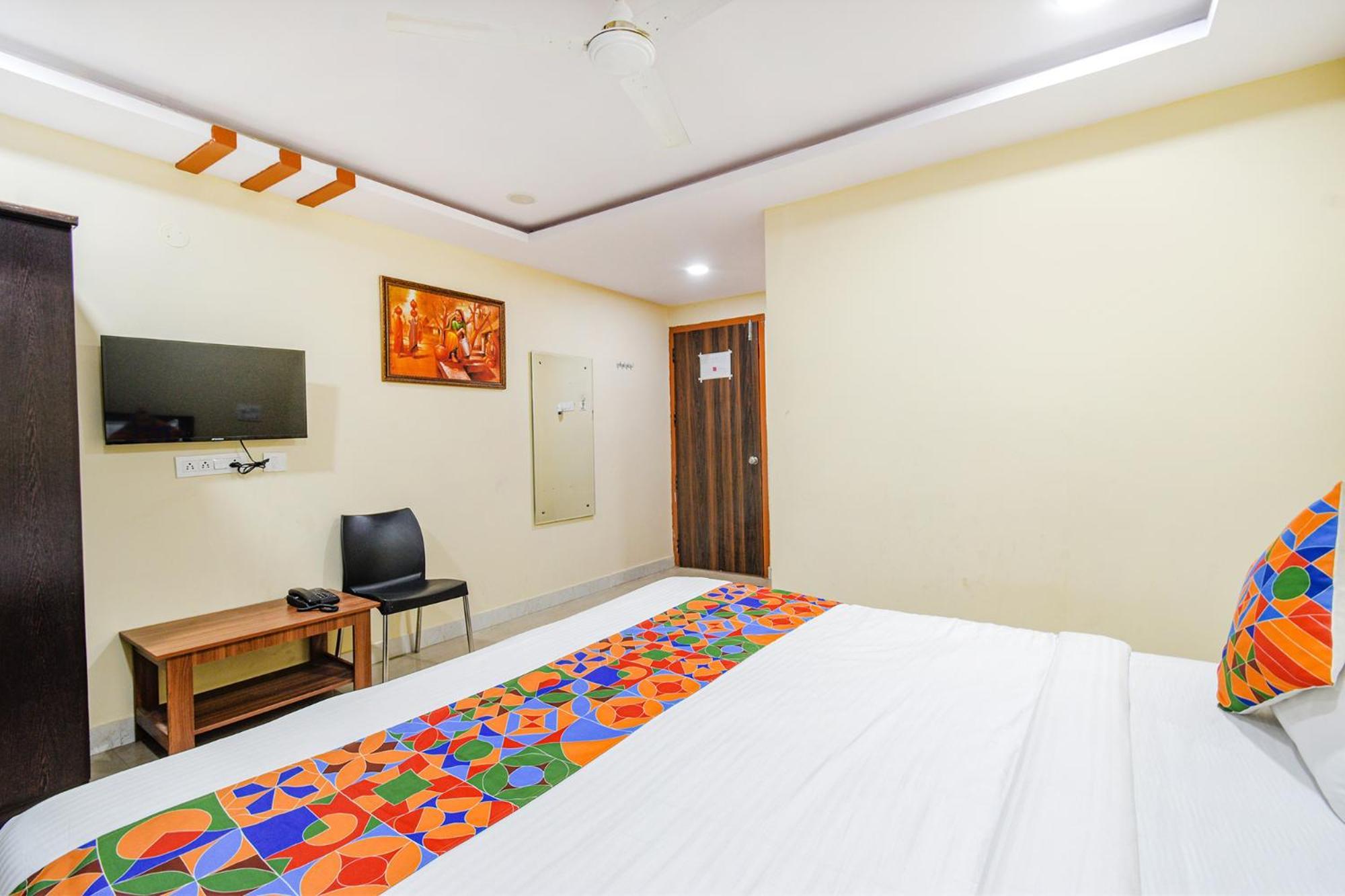 Fabhotel N Residency, Hitech City - 350M From Yashoda Hospital, Hitech City Haiderabad Buitenkant foto